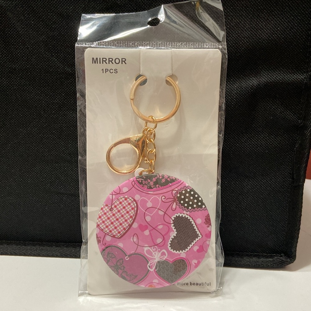NIP - Keychain Mirror - Picture 4 of 4